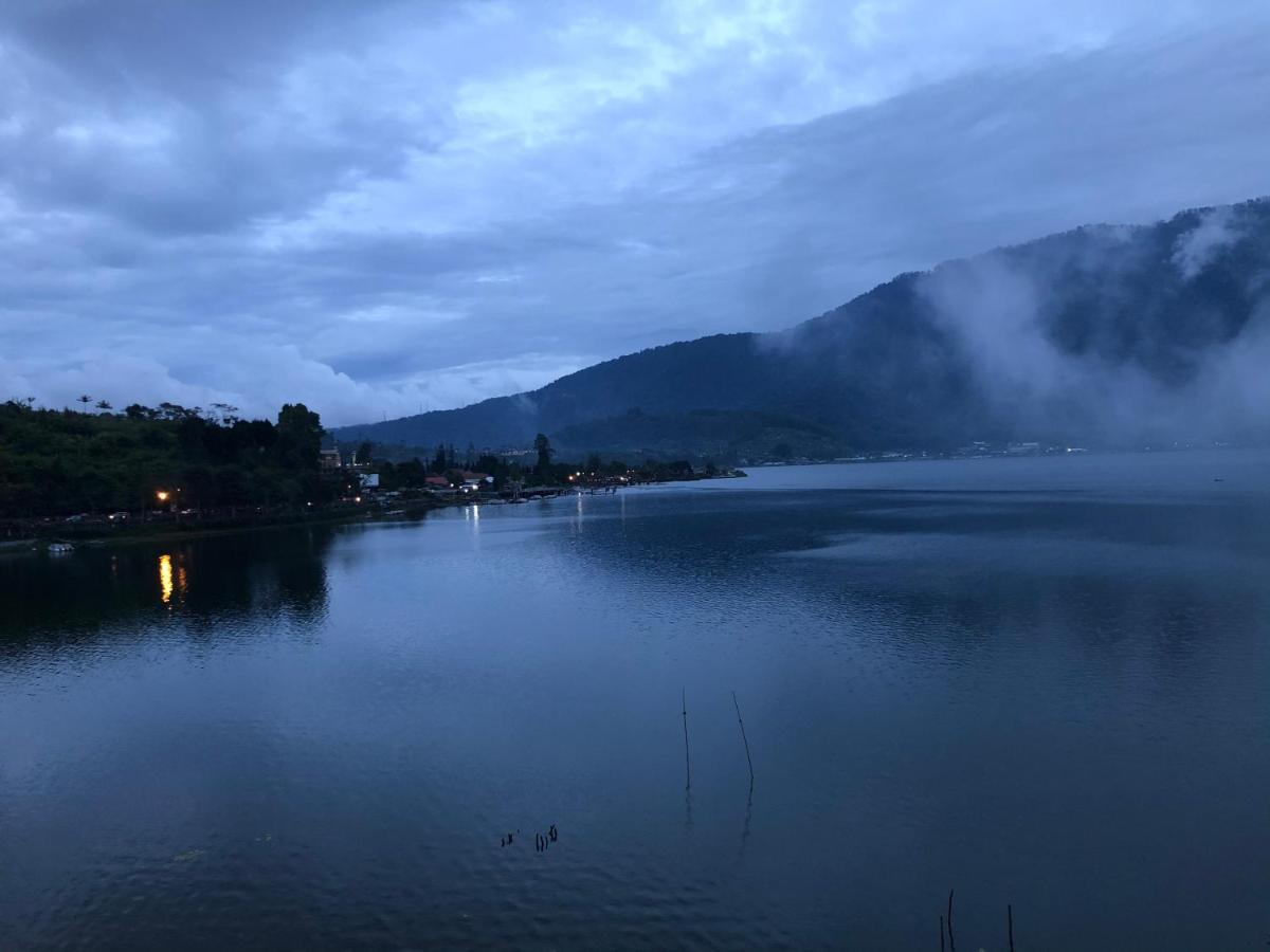Buyan Lodge Lake View Villa بيدوغول المظهر الخارجي الصورة